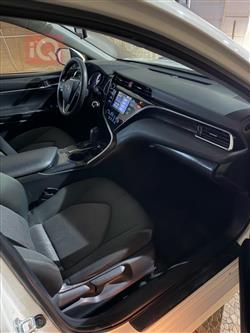 تۆیۆتا کامری